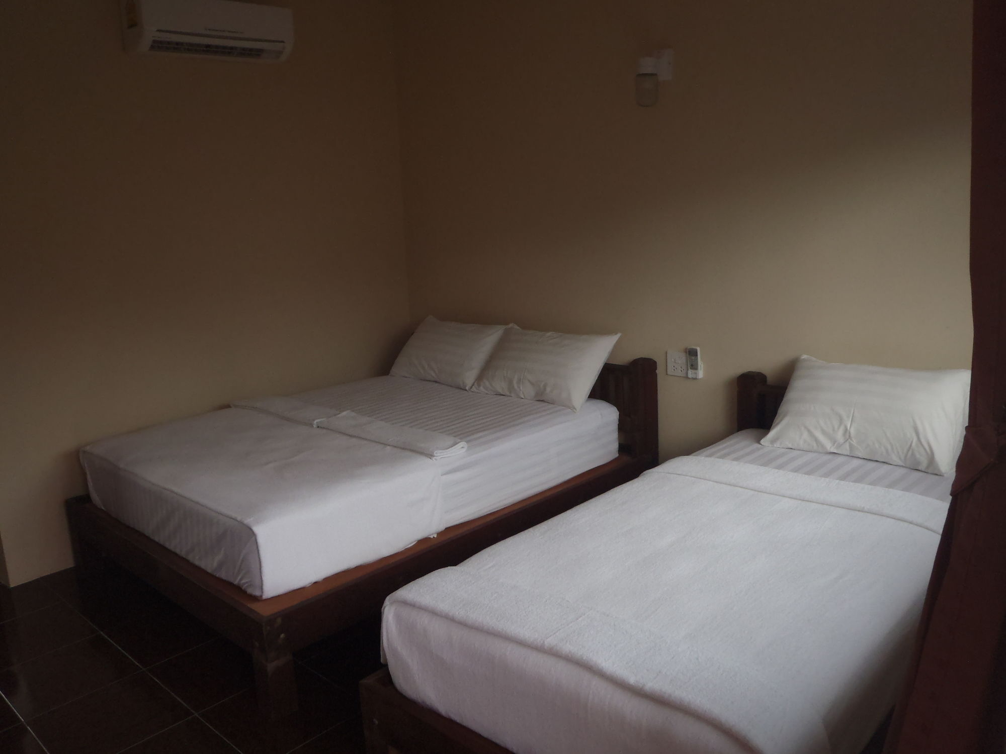 Silver Sands Beach Resort Koh Tao Exterior photo