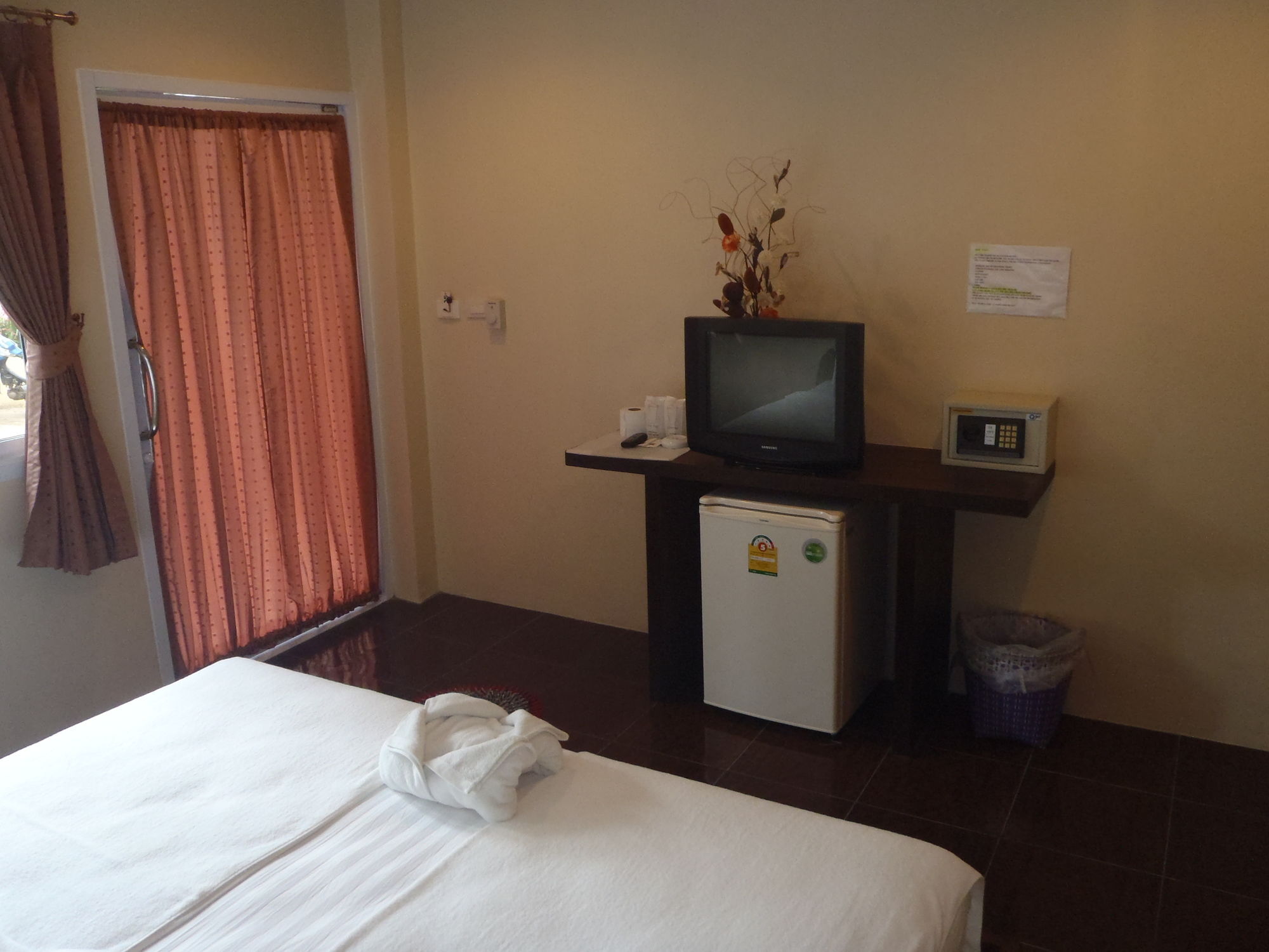 Silver Sands Beach Resort Koh Tao Exterior photo