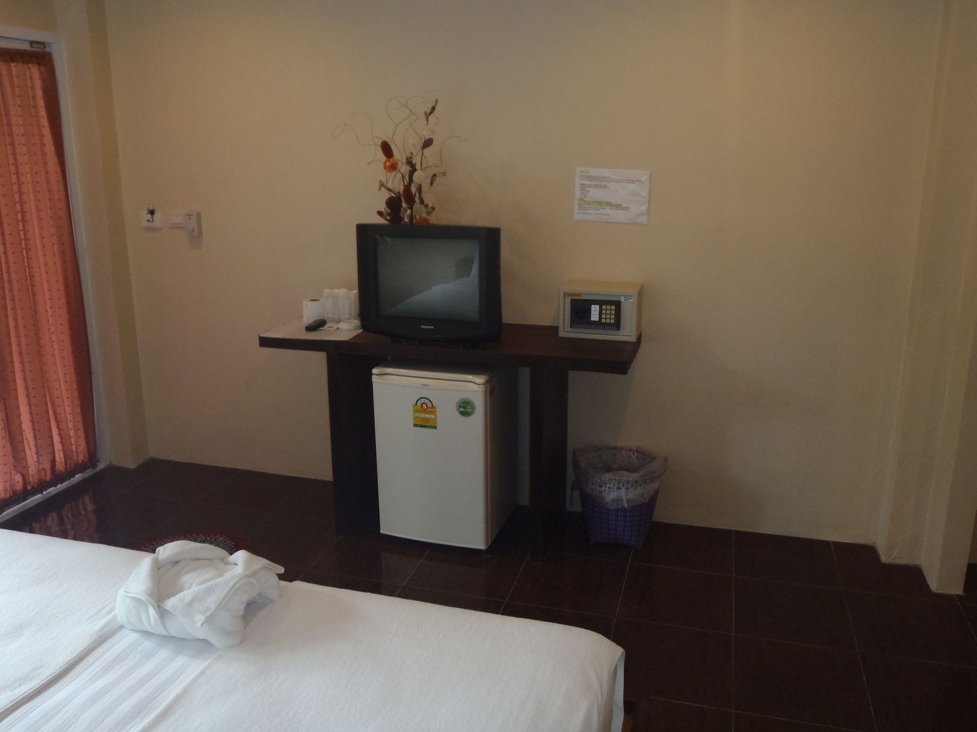 Silver Sands Beach Resort Koh Tao Exterior photo